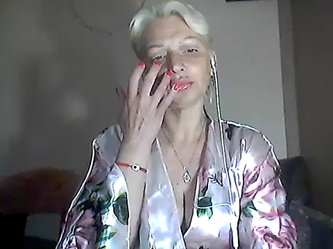 Snapshot of MaryJane441 chatting on 4, 6, 2026 MaryJane441 online show from 4, 6, 2026