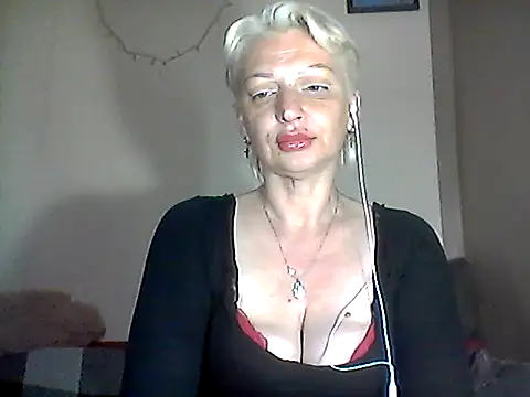 Snapshot of MaryJane441 chatting on 3, 6, 2026 MaryJane441 online show from 3, 6, 2026