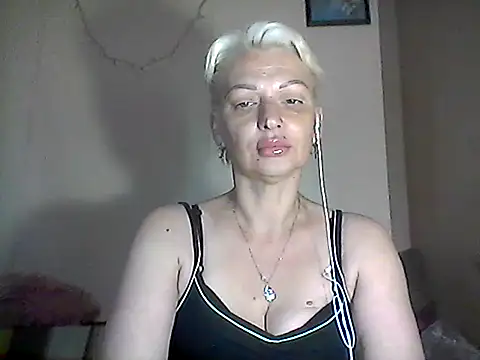 Snapshot of MaryJane441 chatting on 14, 6, 2026 MaryJane441 online show from 14, 6, 2026