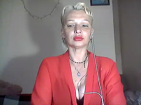 Snapshot of MaryJane441 chatting on 13, 5, 2026 MaryJane441 online show from 13, 5, 2026