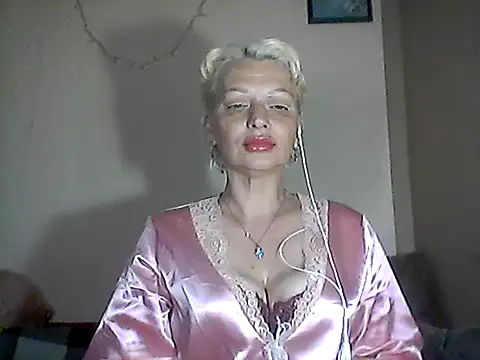 Snapshot of MaryJane441 chatting on 14, 5, 2026 MaryJane441 online show from 14, 5, 2026