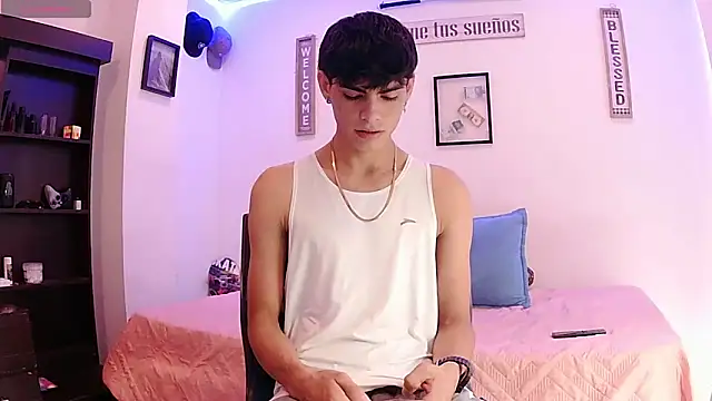 Snapshot of harrytomson_1 chatting on 16, 9, 2025 harrytomson 1 online show from 16, 9, 2025
