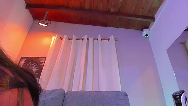 zoe roux21 online show from 18, 10, 2025