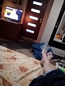 nudistu021 online show from 21, 4, 2026