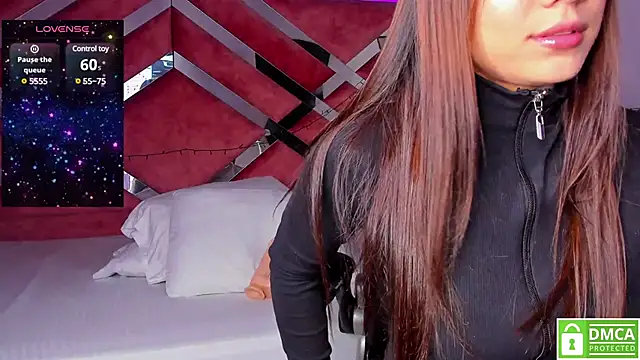 Sophie gil  online show from 13, 1, 2025