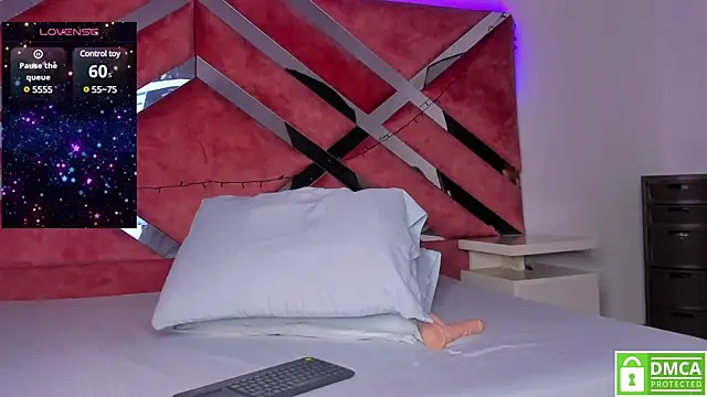 Sophie gil  online show from 19, 12, 2024