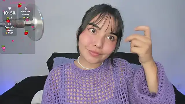 Lilly Kinky online show from 13, 1, 2025