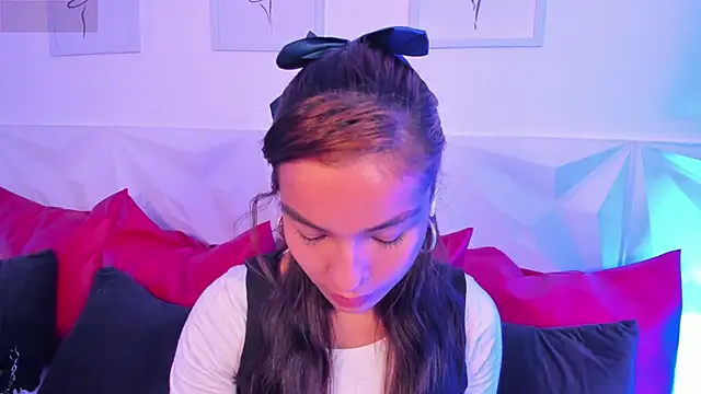 scarlet castro online show from 19, 3, 2026