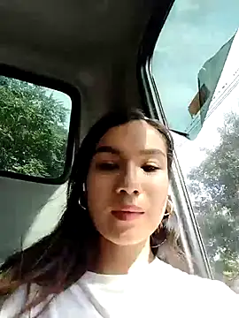 scarlet castro online show from 1, 11, 2025