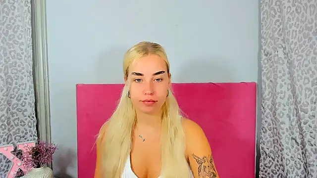 KristyHoney online show from 10, 10, 2025