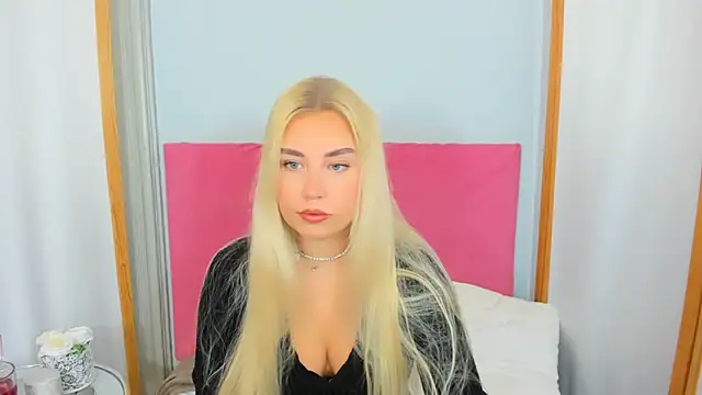 KristyHoney online show from 3, 2, 2025