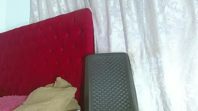 cristinamontiel online show from 7, 11, 2025