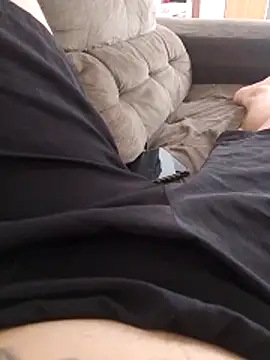 jhondivulga18 online show from 10, 4, 2026