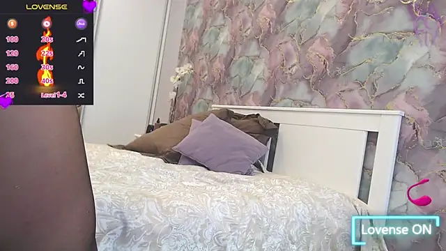 deliciousRose online show from 18, 11, 2025