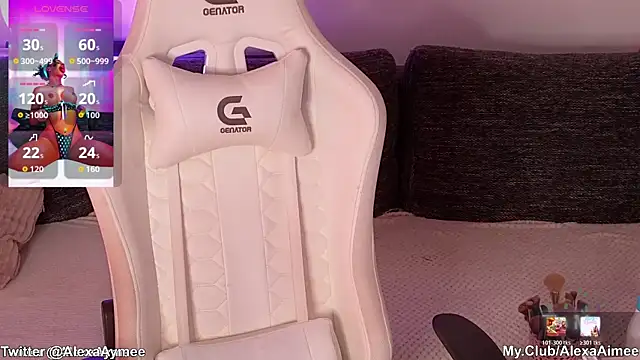 AlexaAimee online show from 4, 3, 2026