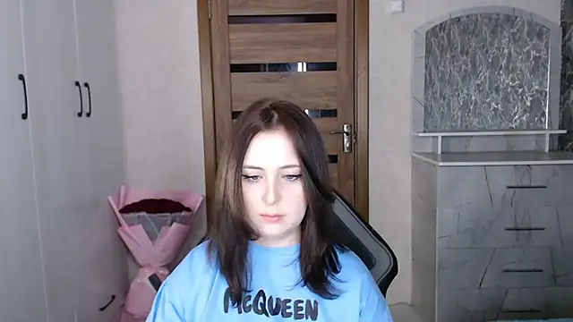 Snapshot of Kristy-Max chatting on 7, 11, 2025 Kristy-Max online show from 7, 11, 2025