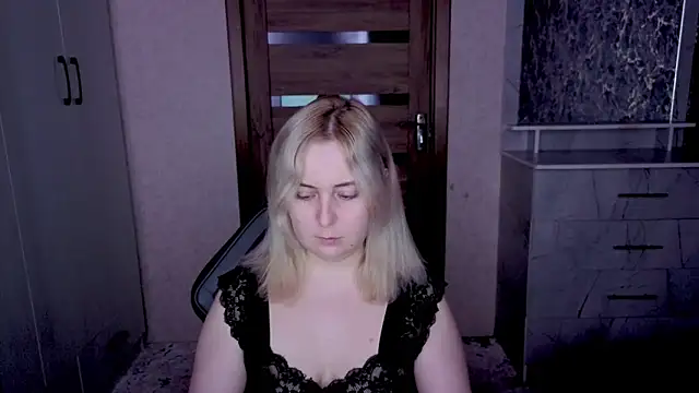 Kristy-Max online show from 23, 3, 2026