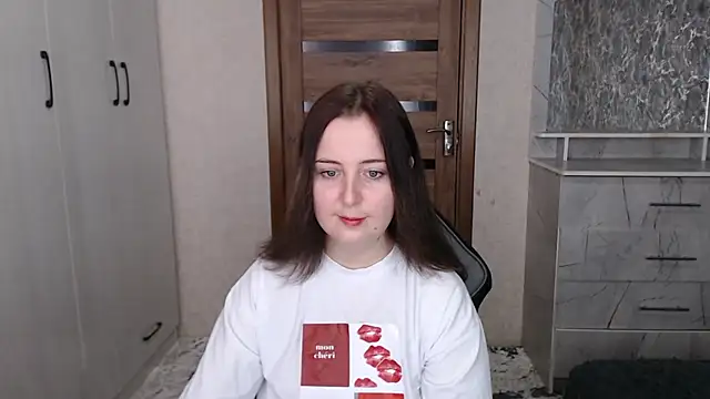 Snapshot of Kristy-Max chatting on 21, 11, 2025 Kristy-Max online show from 21, 11, 2025