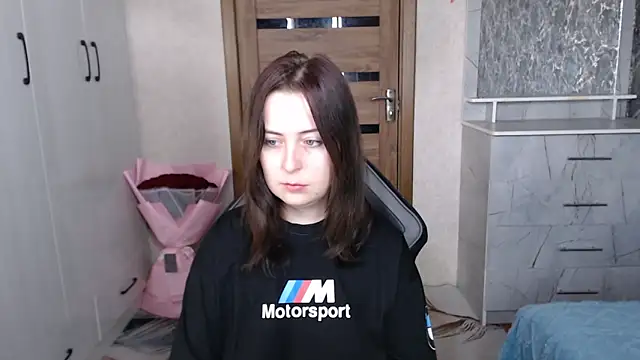 Snapshot of Kristy-Max chatting on 7, 11, 2025 Kristy-Max online show from 7, 11, 2025