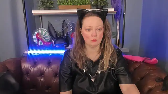 JesiaFoxi online show from 24, 2, 2025