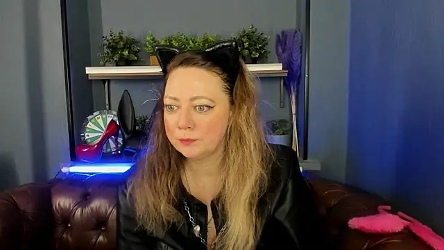 JesiaFoxi online show from 1, 3, 2025