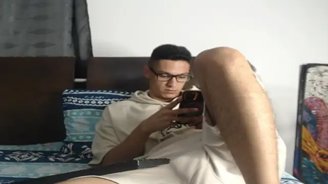 Tobicutee online show from 7, 3, 2026