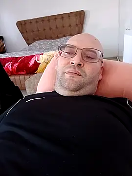 Snapshot of 0777edi chatting on 25, 2, 2025 0777edi online show from 25, 2, 2025