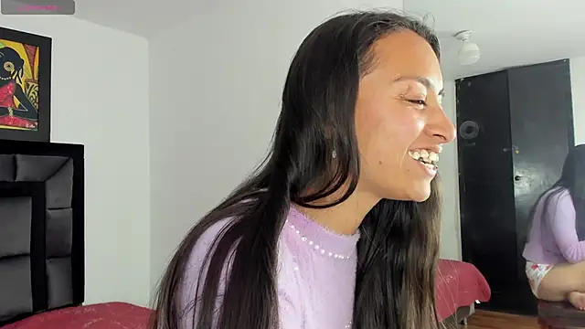 Snapshot of tatiana_valencia chatting on 7, 2, 2025 tatiana valencia online show from 7, 2, 2025