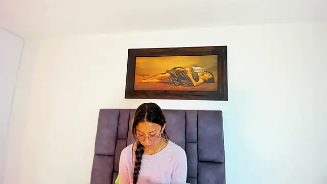 tatiana valencia online show from 7, 6, 2026