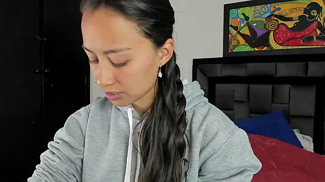 Snapshot of tatiana_valencia chatting on 4, 3, 2025 tatiana valencia online show from 4, 3, 2025