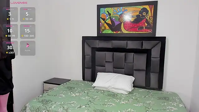 Snapshot of tatiana_valencia chatting on 10, 2, 2025 tatiana valencia online show from 10, 2, 2025