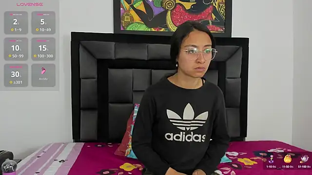 Snapshot of tatiana_valencia chatting on 10, 3, 2025 tatiana valencia online show from 10, 3, 2025