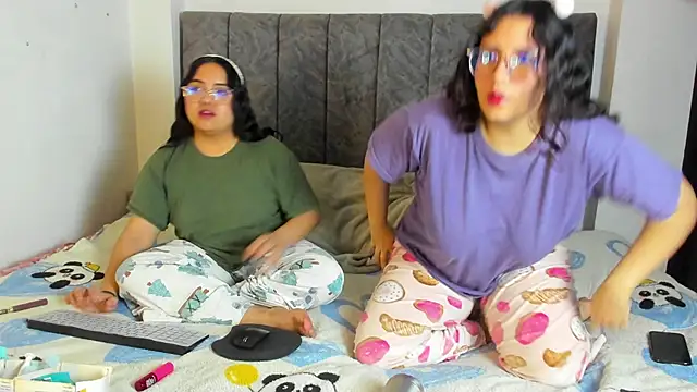 maddie-and-chelsea- online show from 12, 3, 2026