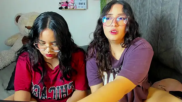 maddie-and-chelsea- online show from 9, 10, 2025