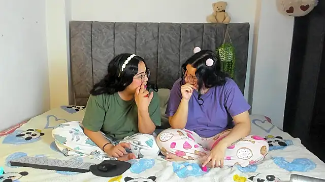 maddie-and-chelsea- online show from 11, 3, 2026