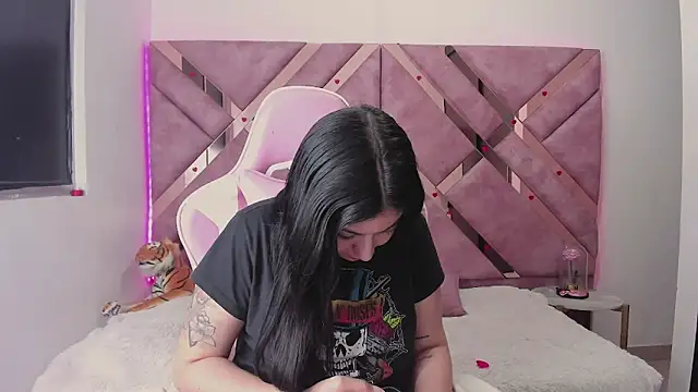 saori 9b online show from 4, 3, 2026