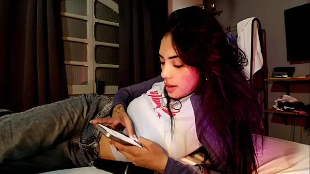 Giovanna oliveira online show from 8, 3, 2026