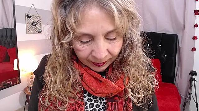 Snapshot of Afrodita_sg chatting on 4, 7, 2026 Afrodita sg online show from 4, 7, 2026