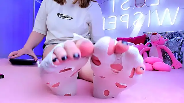 footfetish baby online show from 18, 12, 2024