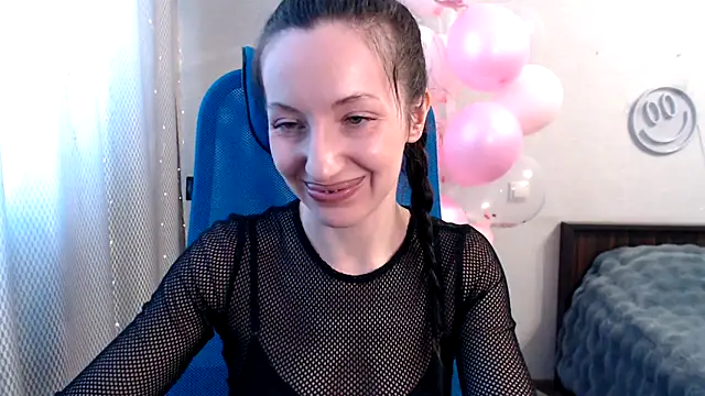 Snapshot of RailyMellow chatting on 13, 1, 2025 RailyMellow online show from 13, 1, 2025