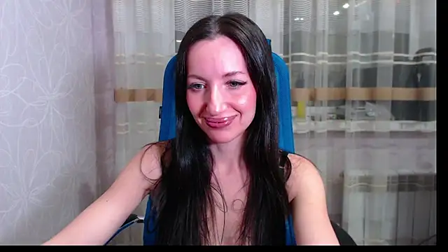 Snapshot of RailyMellow chatting on 25, 1, 2025 RailyMellow online show from 25, 1, 2025