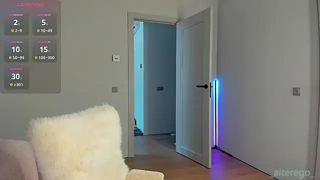  cometoseeme  online show from 15, 2, 2026