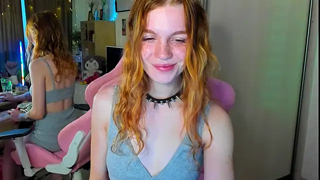 Sunny Elly online show from 4, 10, 2025