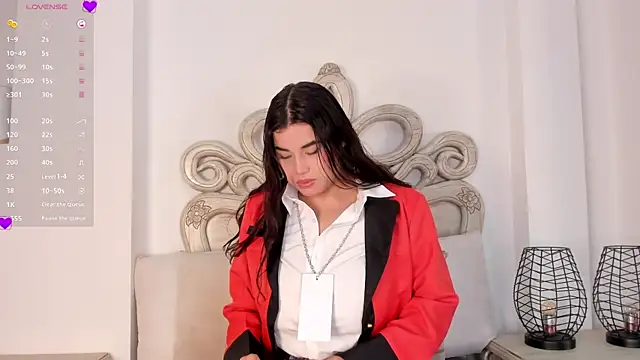 Victoria vallejo  online show from 12, 3, 2025