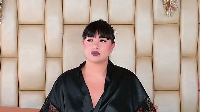 Alexa Miss online show from 15, 12, 2025