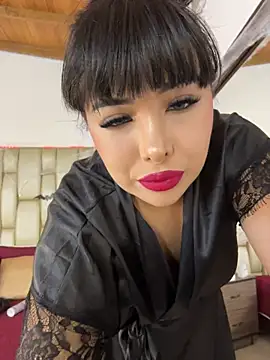 Alexa Miss online show from 25, 10, 2025