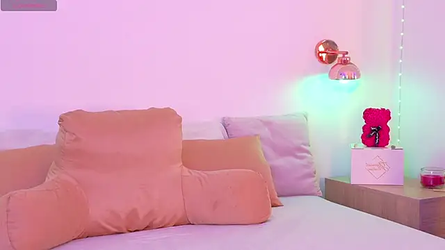 Alexa Miss online show from 16, 3, 2025