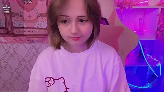 Mary uw online show from 9, 10, 2025