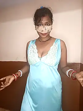 juhi06 online show from 5, 4, 2026