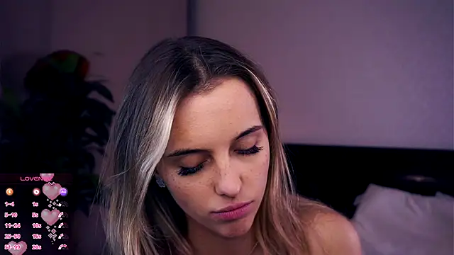 FannyHewson online show from 12, 10, 2025